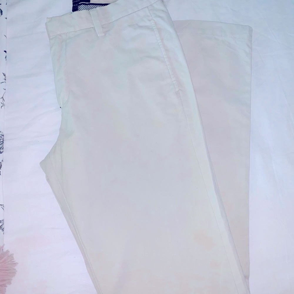Banana Republic Men's Khaki dress pants. 28x32